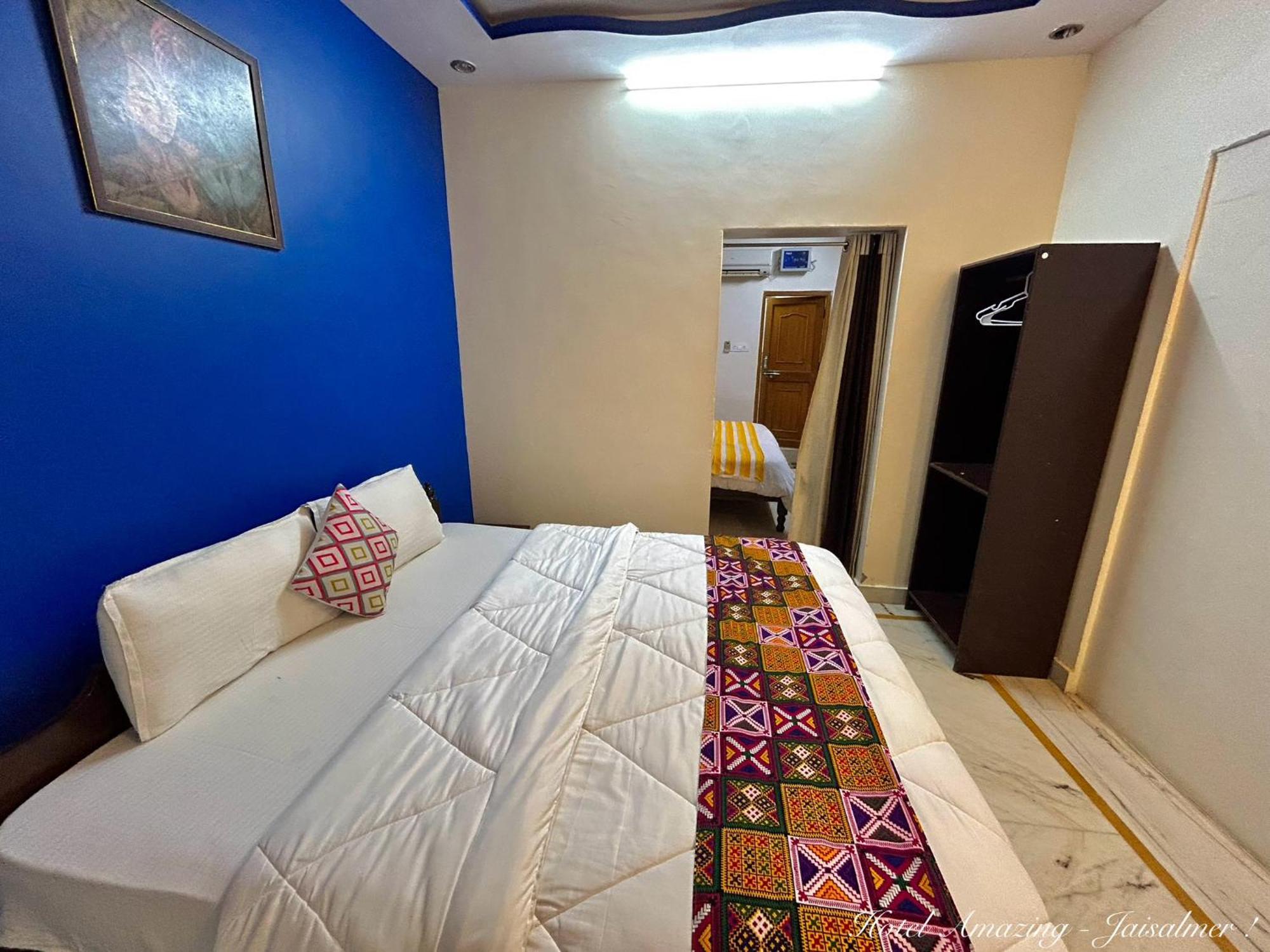 Hotel Amazing Джайсалмер Екстериор снимка