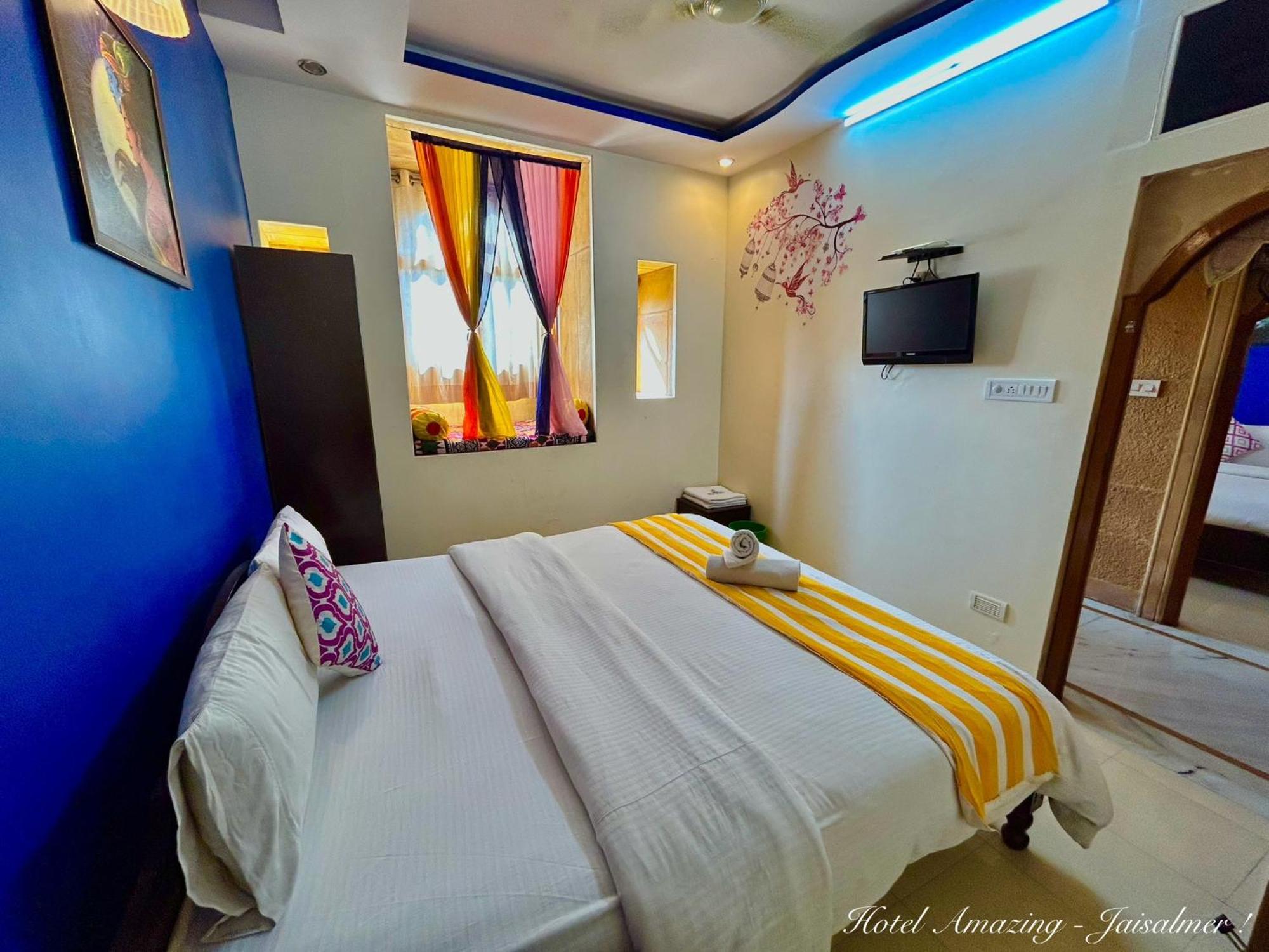 Hotel Amazing Джайсалмер Екстериор снимка